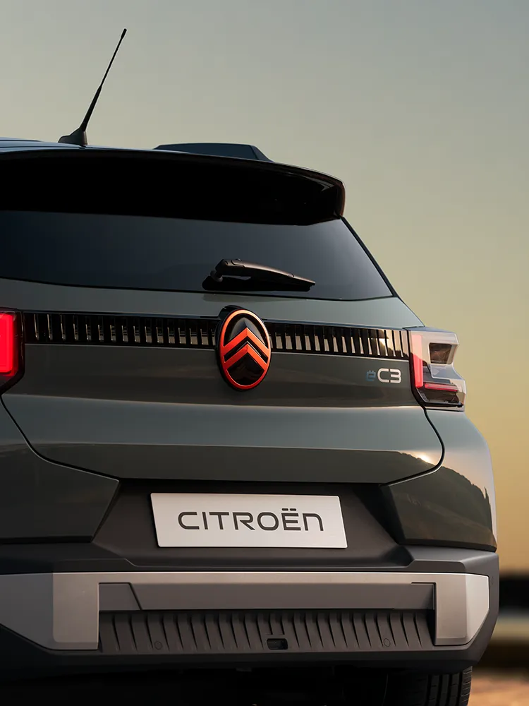 Rear close-up view Citroën C3 Outdoor LED taillights shows Advanced Comfort compact SUV styling details