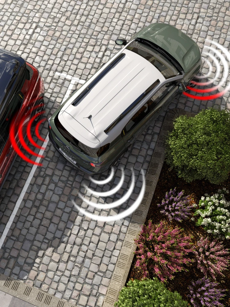 Top‑down parking view of Citroën ë-C3 Aircross SUV illustrating obstacle detection for safer, easier and affordable everyday manoeuvres.