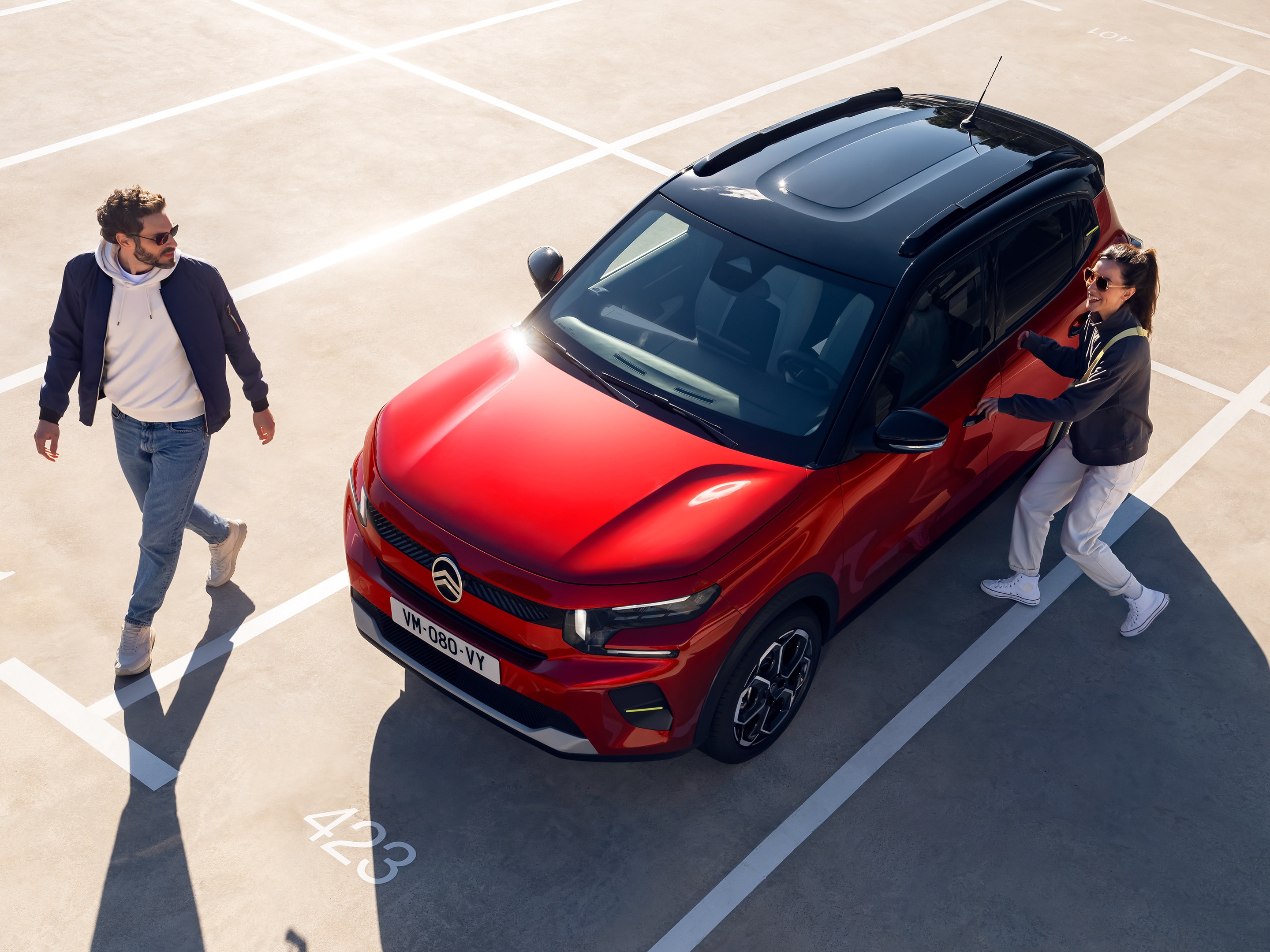 Top‑down view of Citroën C3 SUV highlighting compact agility for practical, affordable everyday urban mobility.
