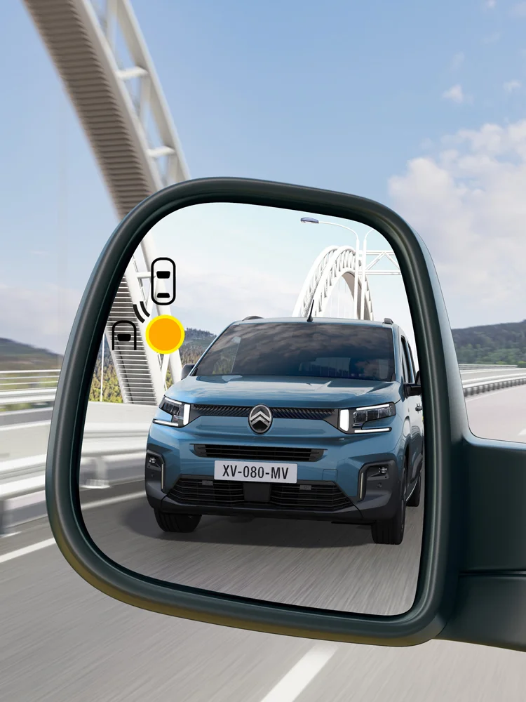 Mirror view Berlingo with Blind Spot Detection enhancing safety, visibility, technology and confident lane‑change awareness