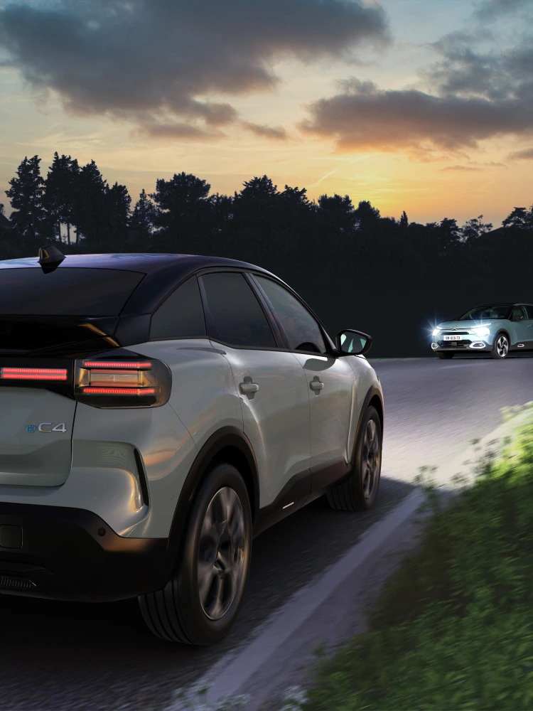 Rear view ë-C4 with High Beam Assist improving visibility, safety and technology for a premium serene night‑driving experience