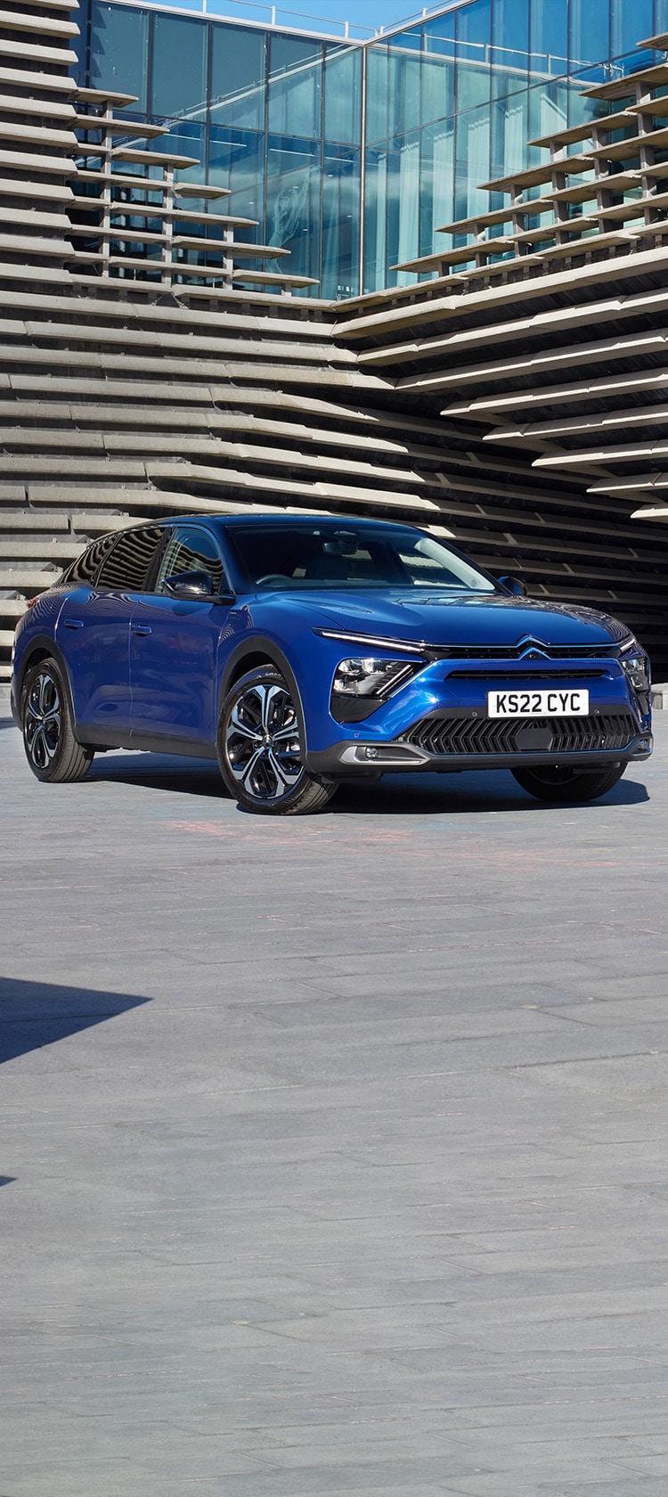 Citroën C5 X named Best Large Family Car in 2023 Awards | Citroën UK